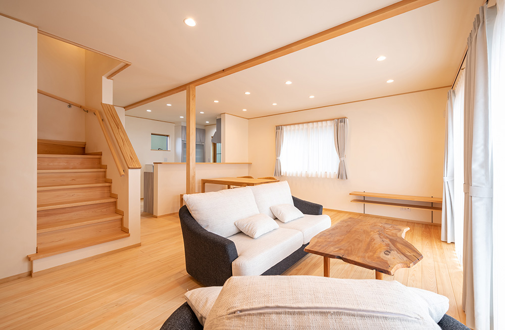 木の香りに癒され、快適さが続く自然素材の家。